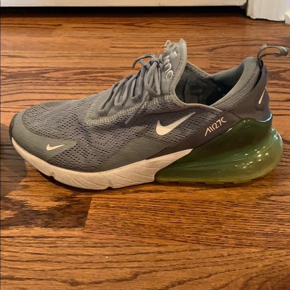 Women’s 27C Nike AirMax - Picture 3 of 7